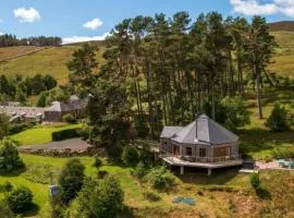 Scots Pine Treehouse