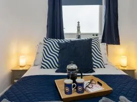 Captain's Keep - Brixham - with designated parking