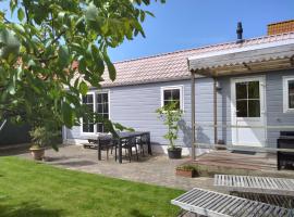 De Perenboom，位于韦斯特卡佩勒的木屋