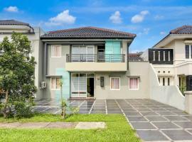 Hotel O Tangerang Near Supermall Karawaci Formerly Bromo 18，位于Binong的酒店