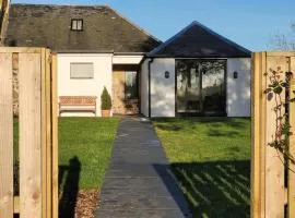 Hot Tub Cottage in Ayrshire