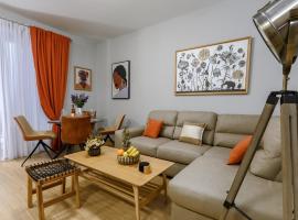 Super Nova Lux Apartment with Jacuzzi，位于多布罗塔的酒店