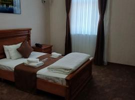 Maximum Hotel