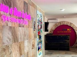 Hostal CASA MX quinta avenida，位于普拉亚卡门的青旅