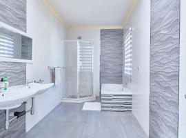Oleratong Guest House，位于Evander的酒店
