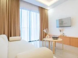 KLIA Residence Homestay Apartment, Near Sepang Circuit and KLIA - 3 Bedroom Fully Aircond