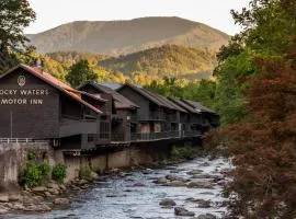 Historic Rocky Waters Inn, A Small Luxury Hotel