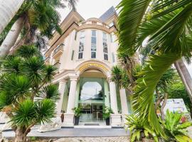 Collection O Sunshine Garden Hotel - Near SECC，位于胡志明市的酒店