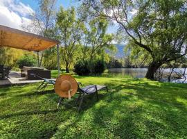 Les Pyrénées au bord de l'eau, de 2 à 7 personnes，位于Barbazan的酒店