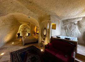 Kale House Nar，位于内夫谢希尔的酒店