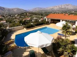 Bella Vista pool Villas in Anavissos