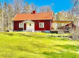 5 person holiday home in Mörlunda