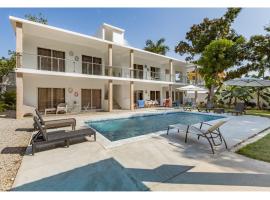 El patio de Lucia, center 4 people Las Terrenas，位于拉斯特拉纳斯的酒店