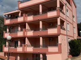 Yu&li Rose Apartments Adriatic