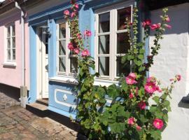 Smølfehuset i Marstal，位于马斯塔尔的酒店