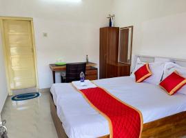 Surya tourist home，位于特里凡得琅的酒店