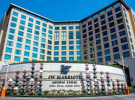 JW Marriott Mumbai Sahar Airport，位于孟买的酒店