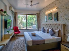 Luxury 3BHK Penthouse Near Candolim，位于坎多林的酒店