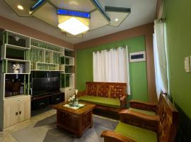 Jasmin's Place，位于Santo Tomas的酒店