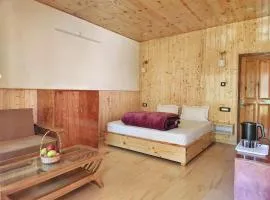 Apple Orchard Suite 1