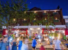 The Experience Walking Street Chiang Mai