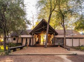 Shakawe River Lodge，位于Shakawe的酒店