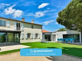 L'Atrie-Villa Piscine - Jacuzzi - Sauna