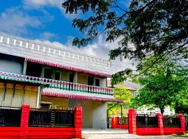 Hotel O Syariah Tasikmalaya Near Universitas Siliwangi Formerly Siliwangi Guest House，位于打横的酒店
