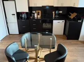 Le Saint Laurent apartment