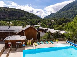 Vacancéole - Le Domaine de la Vallée d'Ax，位于阿克斯莱泰尔姆的酒店
