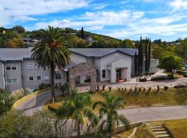 Howard Johnson Rio Ceballos Hotel y Casino，位于里奥塞瓦约斯的酒店
