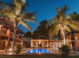 Puerto Dijama Hotel Boutique，位于卡梅隆的酒店