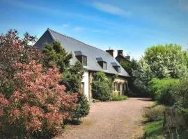 Charming 17th Century Normandy Longere in Valdallière, Calvados