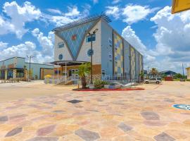 La Vyoma Villas, Westpark Hwy 6