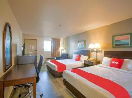 OYO Woodland Hotel and Suites，位于伍德兰的酒店