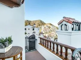 H177 - Hamilton Cove Villa 1-77