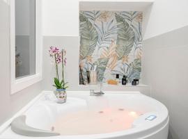 Eos - Elegants Apartments & Suites，位于锡拉库扎的酒店