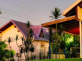 Bananaquit Tobago -Stay Near the Beach，位于克朗角的公寓式酒店
