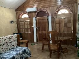 Exotic flower cabin pool，位于La Esperanza的酒店