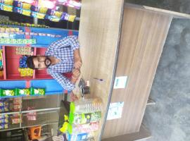 Hotel O Paras Ratna，位于莫拉达巴德的酒店