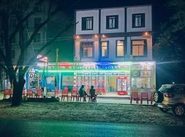 Hotel Rajdhani Palace，位于Sīkar的酒店