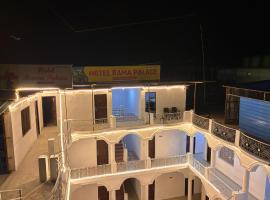 Hotel Rama Palace，位于Sonprayag的酒店