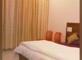 Rudraksh tourist resort，位于Phata的酒店