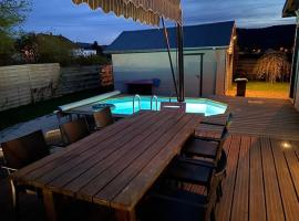 Villa 1950 Détente et Découverte avec spa et piscine extérieure，位于Anould的酒店