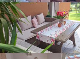 Erdőszéli Apartman，位于Szőce的酒店