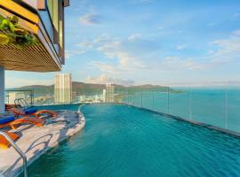 Sala Quy Nhon Beach Hotel，位于归仁的酒店