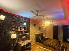 Coco Royal Suites Luxury Stay with Panoramic City View on 29th Floor
