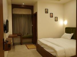 Hotel ratan palace，位于Chhatarpur的酒店