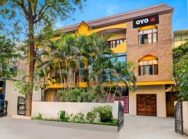 Hotel O Nihan Grand，位于Madhapur的酒店