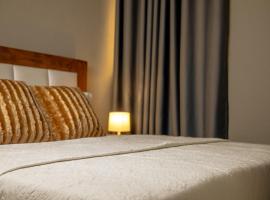 First HR Hotel，位于Prampram的酒店